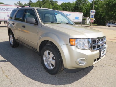 low mileage FORD 2012 FORD ESCAPE XLT 2.5L 4-cyl 6-speed Automatic ROCHESTER, NH