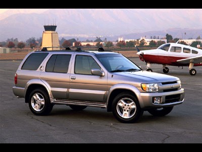 low mileage INFINITI 2002 INFINITI QX4 All vehicles subject to prior sale. We reserve the righ ROCHESTER, NH