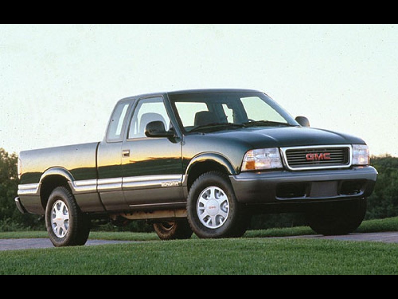 certified SONOMA 2001 GMC SONOMA All vehicles subject to prior sale. We reserve the righ ROCHESTER, NH